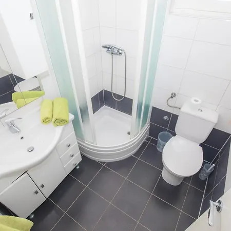 Apartament Front Mirjana *